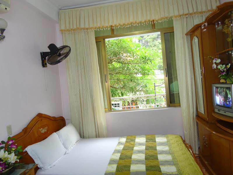 Cat Ba Hostel Кат-Ба Экстерьер фото